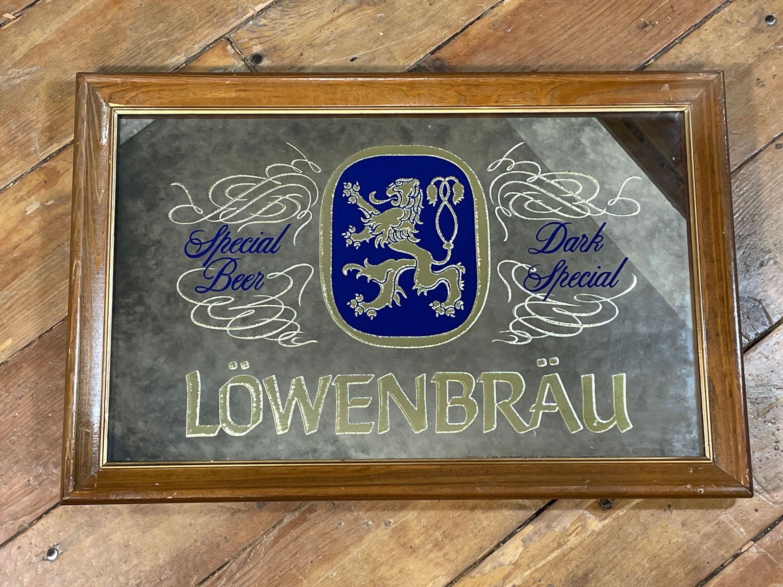 Lowenbrau Beer Sign (1 of 2)