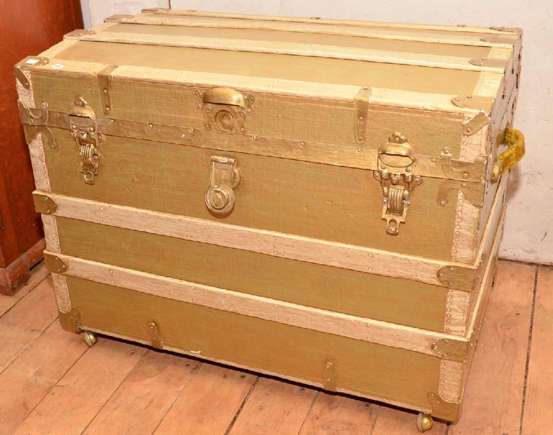 VINTAGE WOOD RIBBED TRUNK W/ INTERIOR TRAYS, HANDL: VINTAGE WOOD RIBBED TRUNK W/ INTERIOR TRAYS, HANDLES, INSCRIBED "BLANCHE B. MONROE, ELBA, VIRGINIA", ANTIQUED, 34"W X 21"D X 26"H