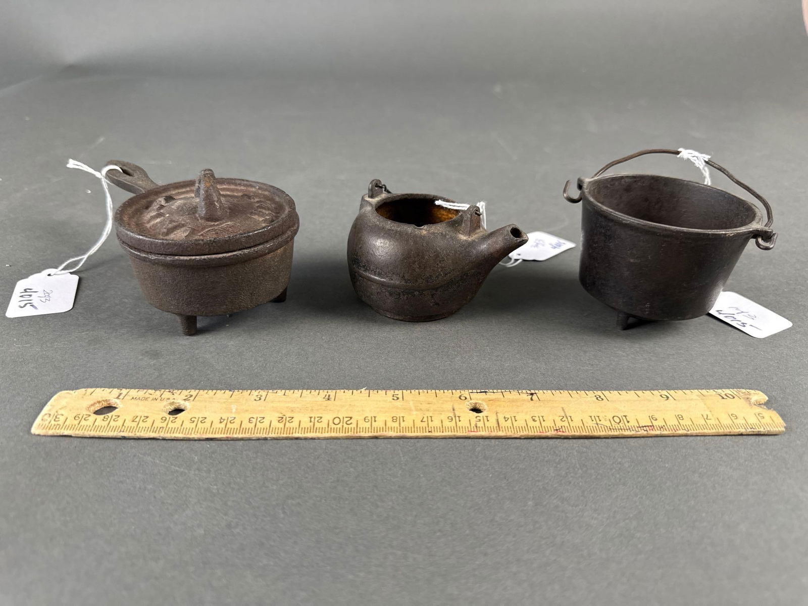 3 cast iron mini dishes (1 of 2)