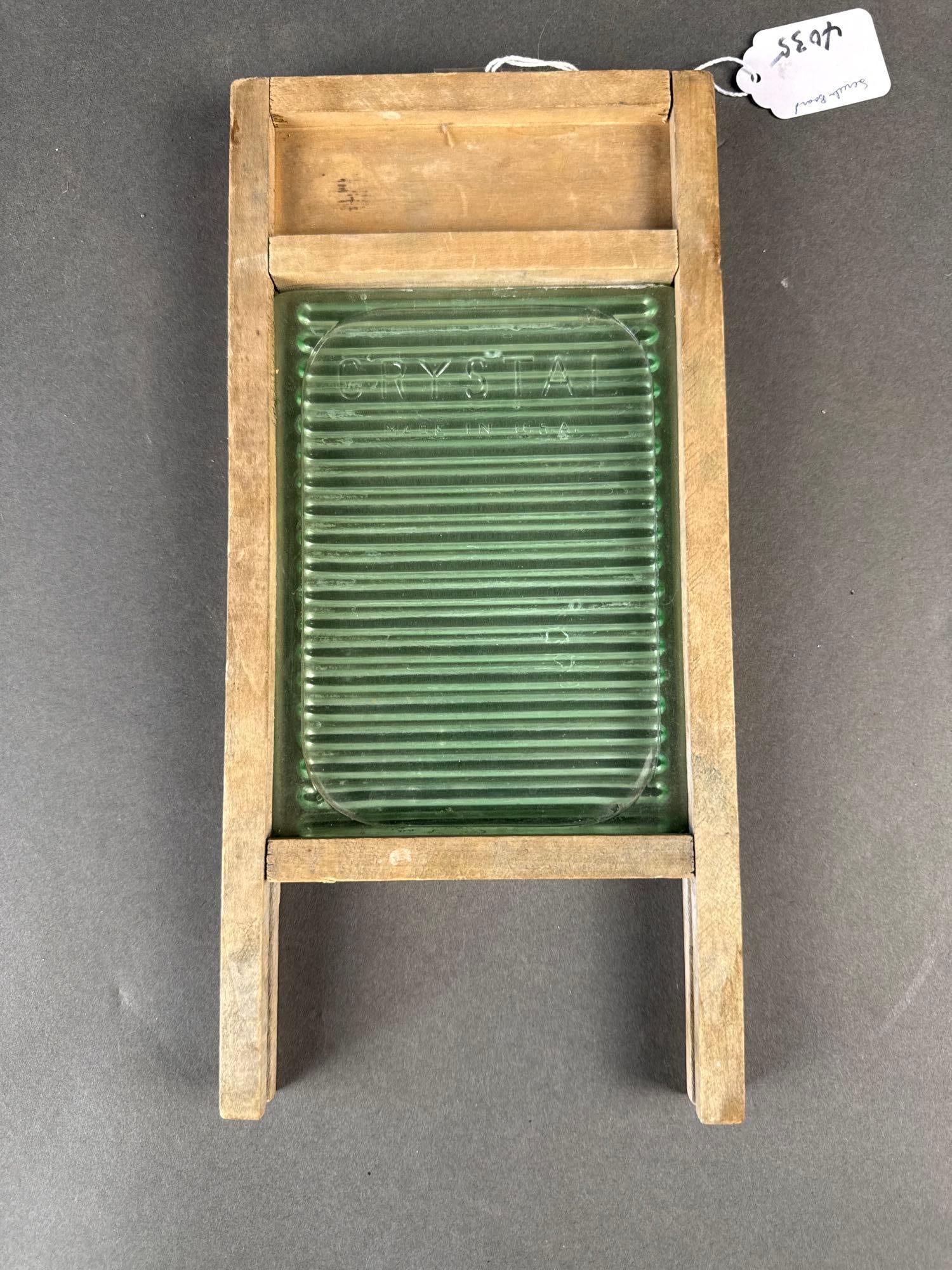 Child's glass wash board (1 of 3)