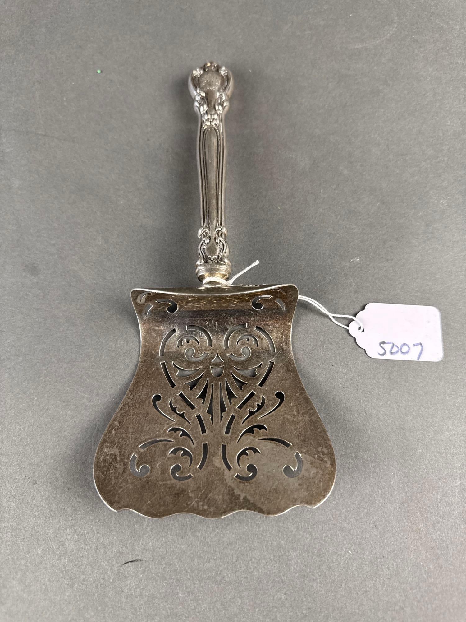 Sterling Silver cake server monogram (1 of 2)