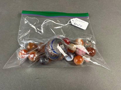 Antique marbles: 1-1/2" to 1/2"  Low Estimate: 5.00 High Estimate: 50.00