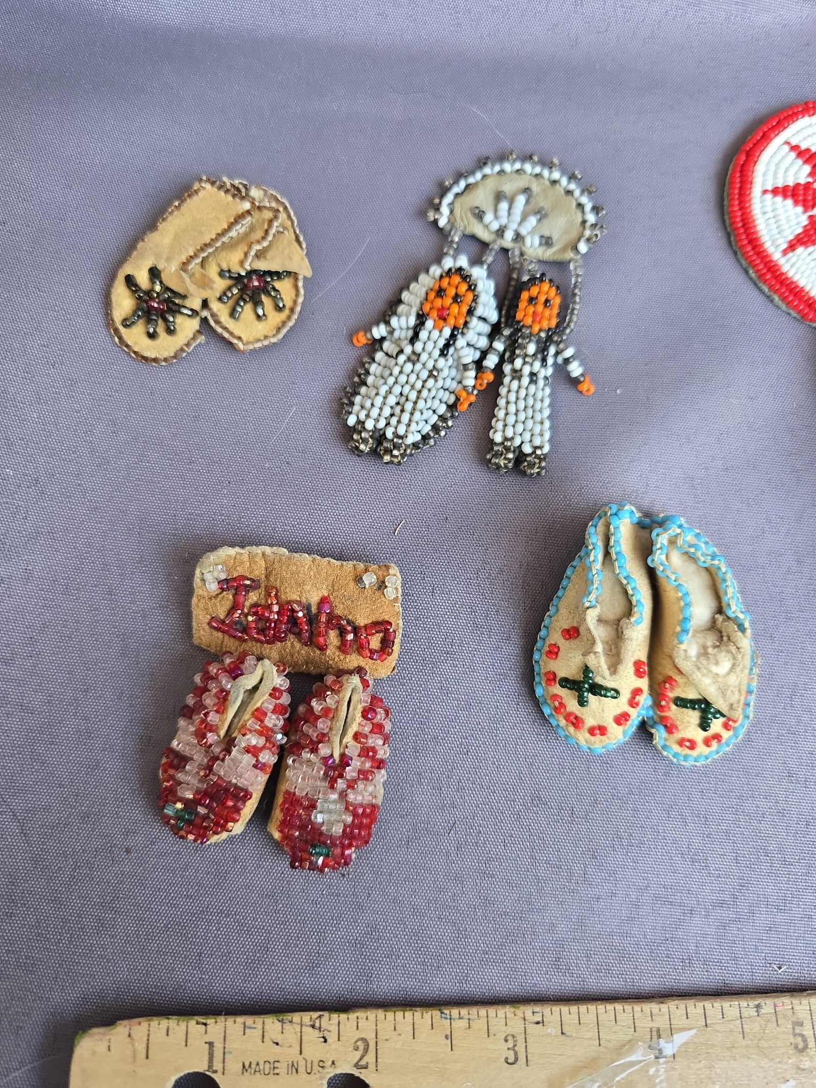 Beaded minatures: Beaded minatures Low Estimate: 10.00 High Estimate: 20.00