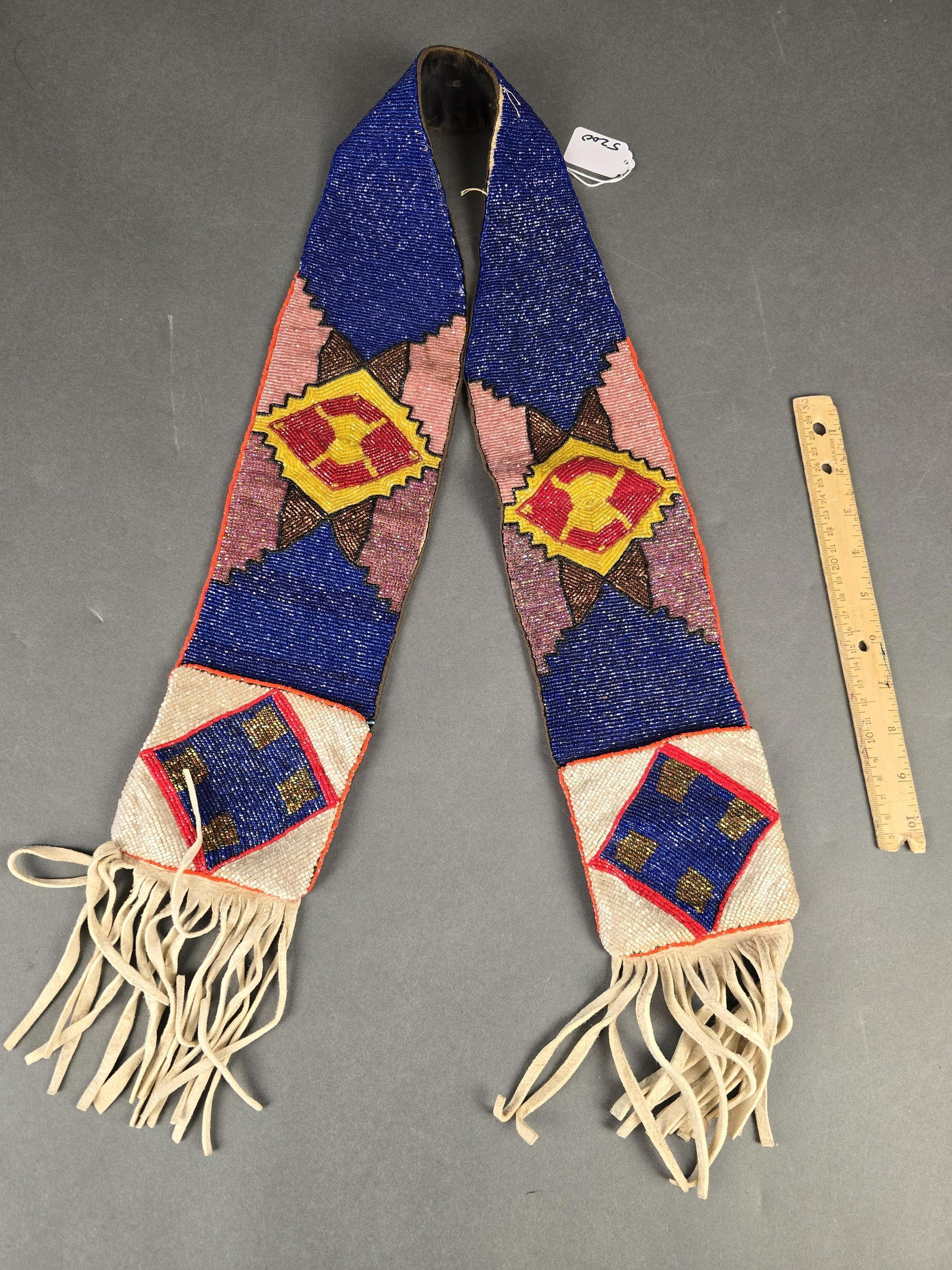 Beaded Native American ministers neckpiece Small pockets on each end (1 of 4)