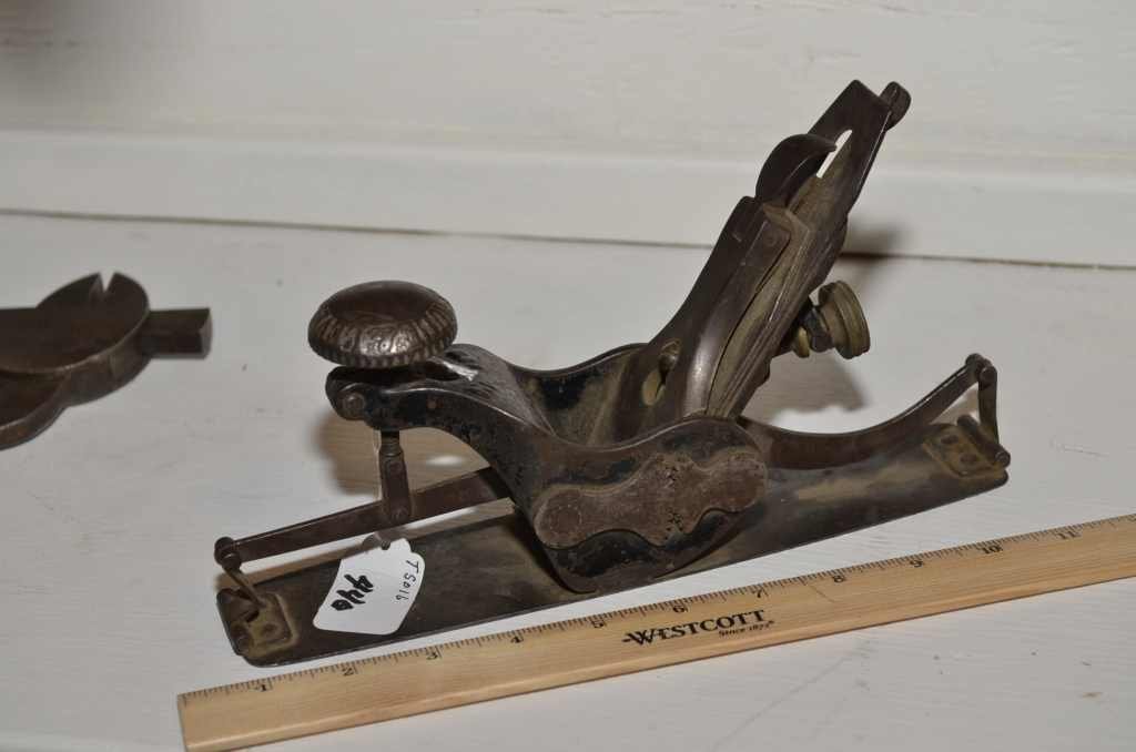 NO. 113 STANLEY CIRCULAR PLANE. MANUFACTURED 1879 TO 19: NO. 113 STANLEY CIRCULAR PLANE. MANUFACTURED 1879 TO 1942. 10" X 1 3/4"