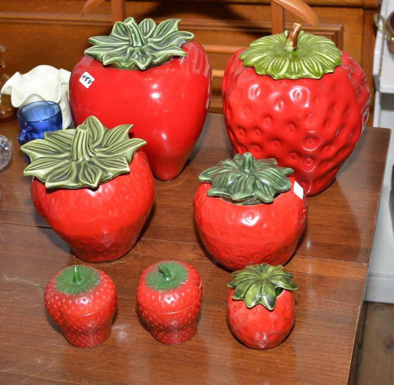 (7) COVERED JARS INCLUDING: 10" STRAWBERRY COOKIE JAR M: (7) COVERED JARS INCLUDING: 10" STRAWBERRY COOKIE JAR MARKED "MCCOY", COOKIE JARS, & JAM CONTAINERS