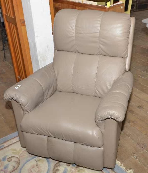 LAZY BOY TAN VINYL RECLINER ROCKER CHAIR.