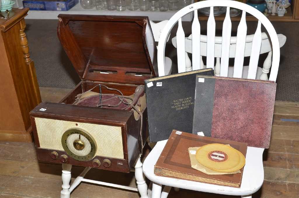 ZENITH TURNTABLE IN WOOD CASE, 3 SETS OF VINYL RECORDS,: ZENITH TURNTABLE IN WOOD CASE, 3 SETS OF VINYL RECORDS, (BIMBO BY PEE WEE KING & BAND, "THE PHANTOM WALTZ" BY KARL OLSEN).