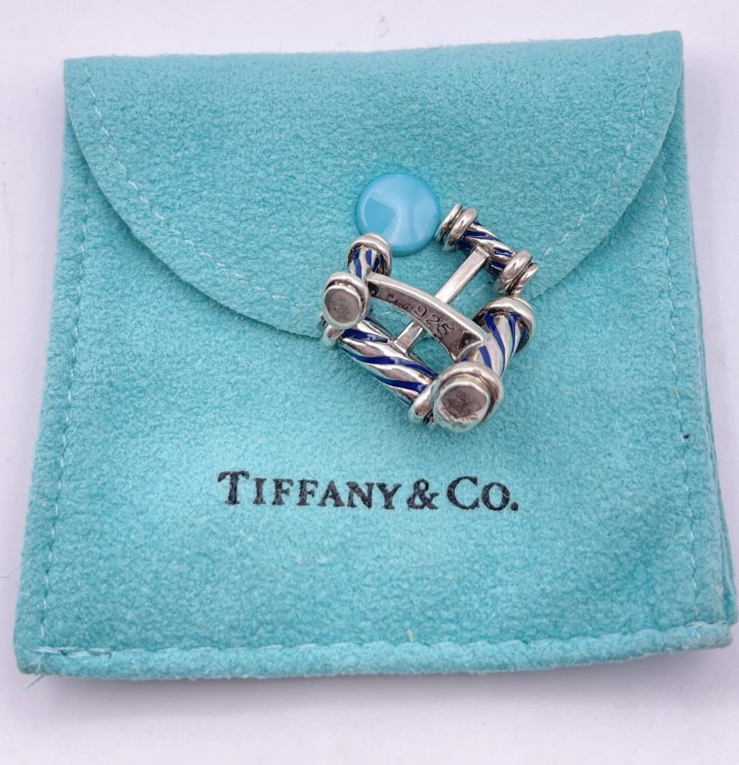 Tiffany & Co Sterling Silver and Enamel Cufflinks: Classic Tiffany & Co. sterliing silver cuff links with Tiffany pouch. Full signed. 7.4 grams total.