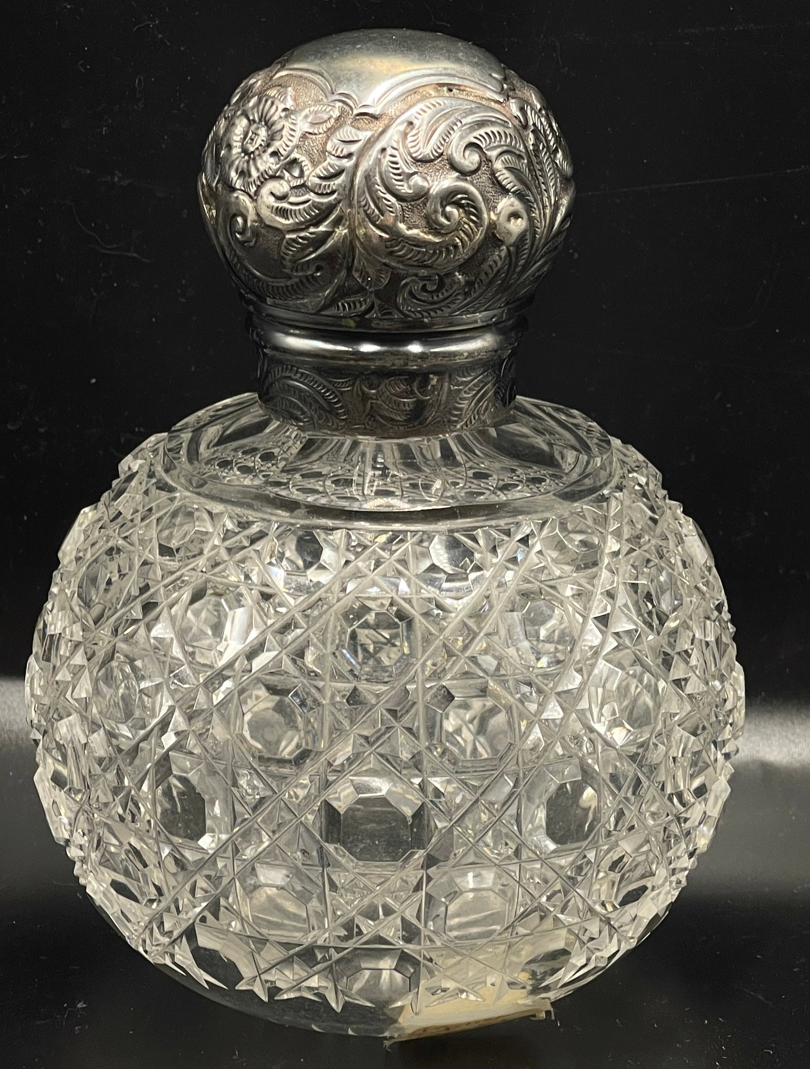 London Repousse Sterling Silver & Crystal Perfume Bottle (1 of 5)