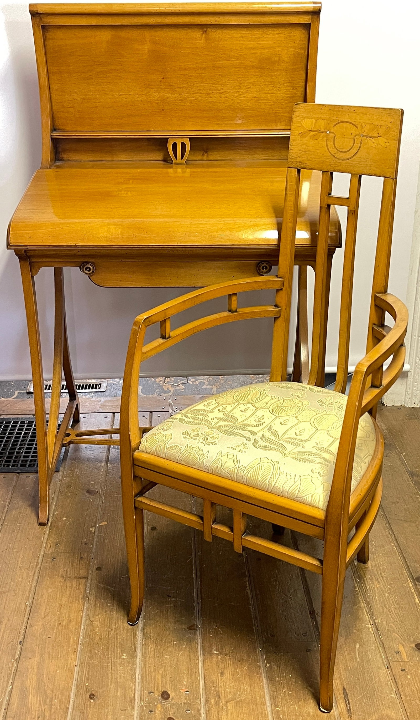 Art Nouveau Attb to Carlo Zen (1851–1918) Italian Writing Desk & Chair (1 of 13)