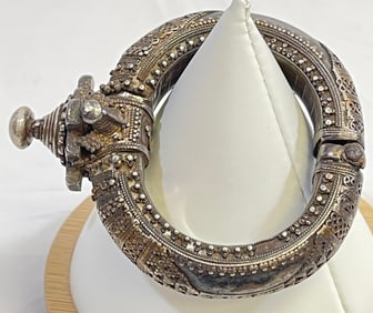 18/19 C Sri Lankan Silver Bracelet