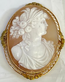 14k Yellow Gold Reticulated Cameo Brooch Pendant