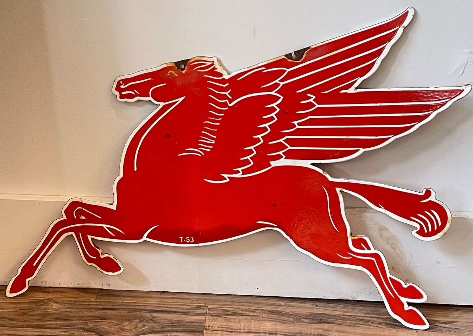 Vintage Mobil Pegasus Porcelain Coated Gas Sign (1 of 7)