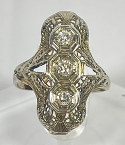 Art Deco Filigree 14k White Gold & Diamond Ring size 6.25