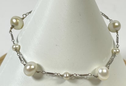 14k White Gold & Pearl Bracelet