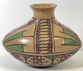 Tarahumara Chihuahua Mexico Art Pottery Vase
