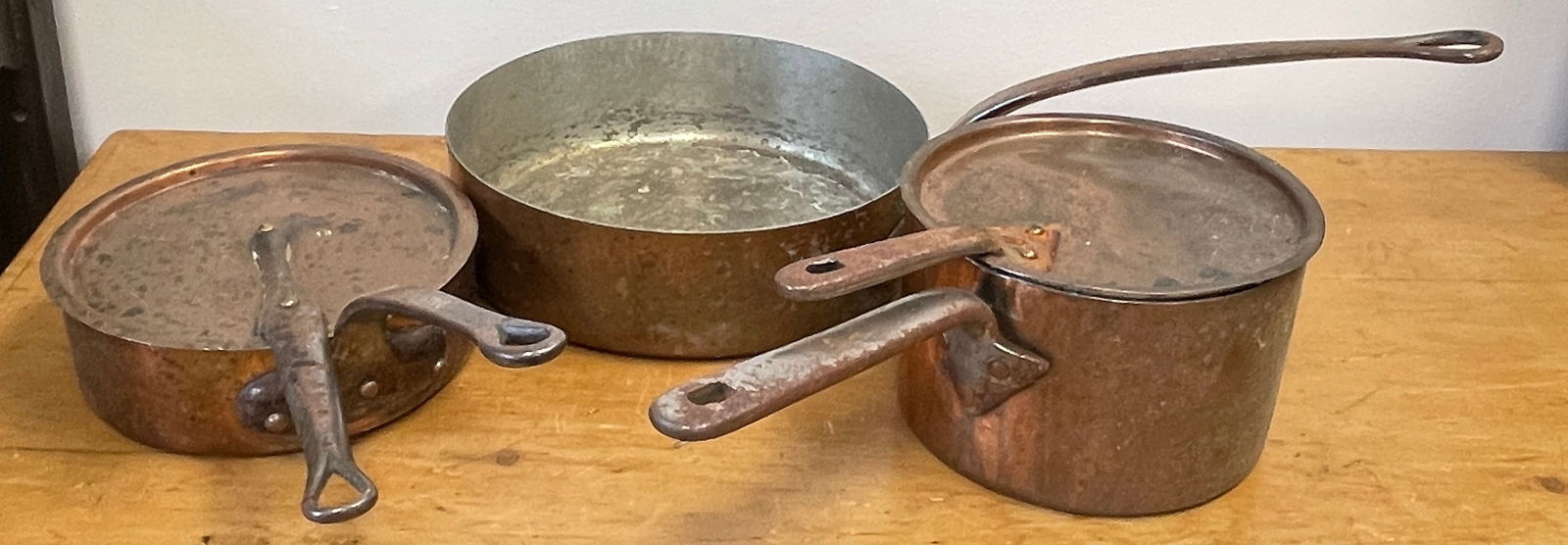 Lot of l3 19th Century Copper Pot / Pans (1 of 9)