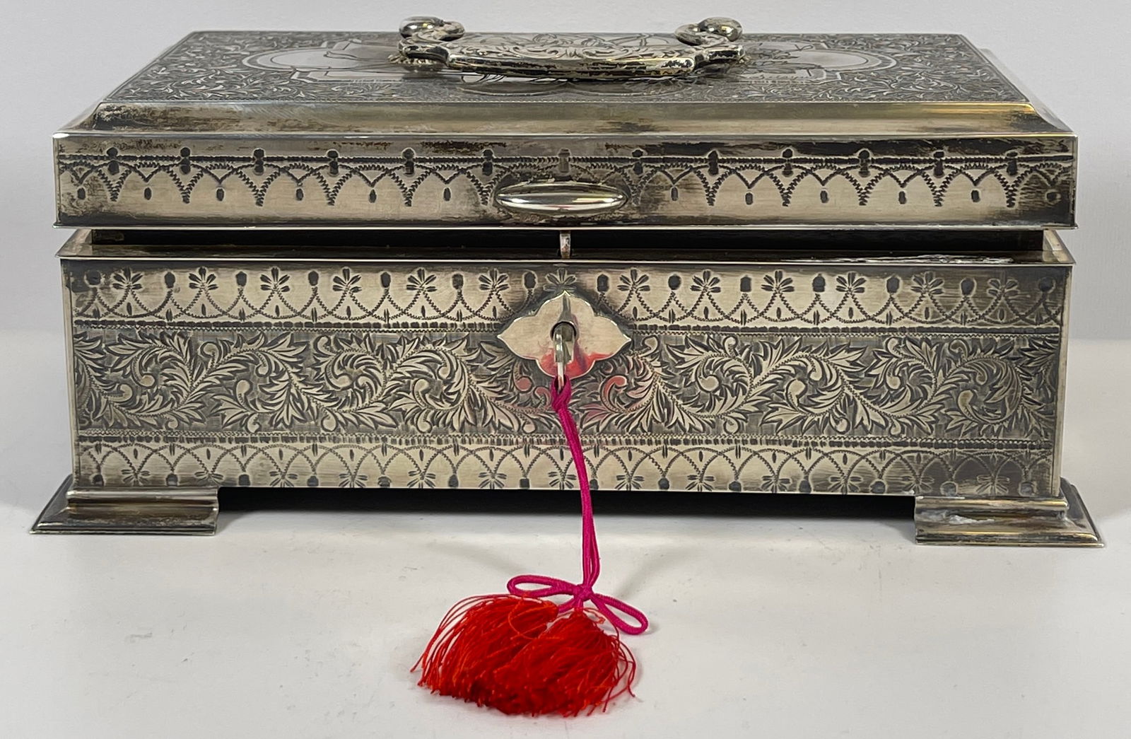 Asian Exportware Engraved Sterling Silver Jewelry Box with Key (1 of 11)