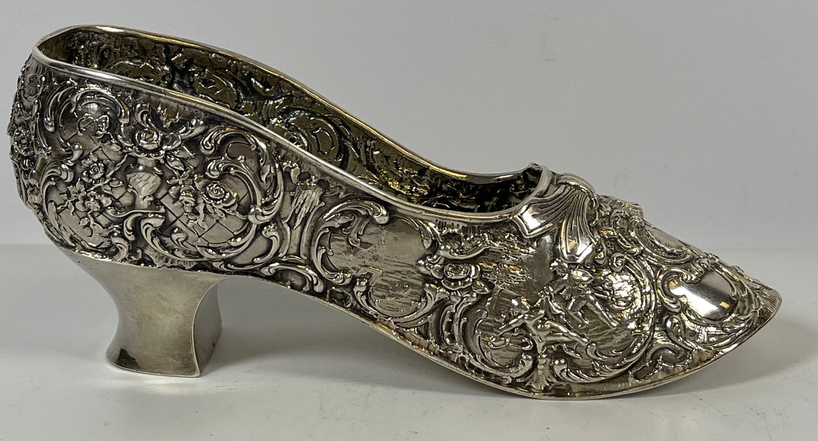 Vintage Sterling Silver Repousse Miniature Shoe (1 of 6)