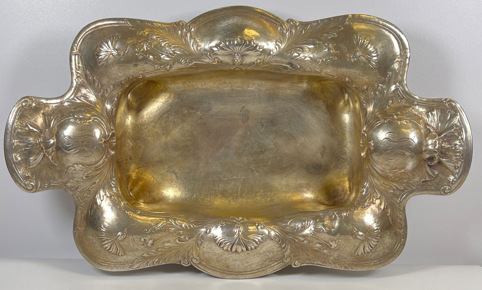 Codman & Codman Martelé Providence RI Sterling Silver Center Bowl (1 of 6)