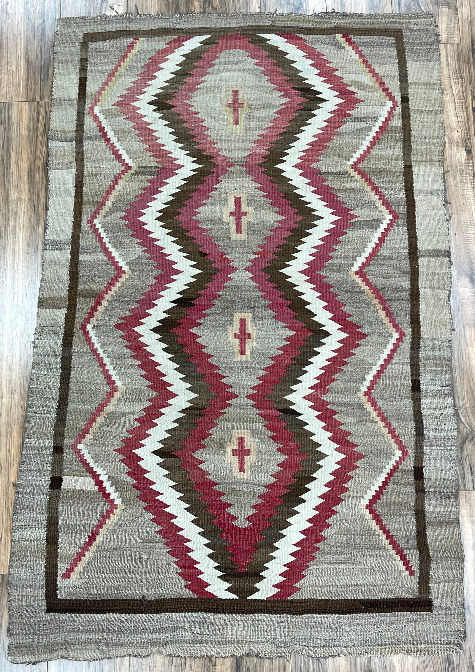 Vintage Native American Navajo Rug (1 of 2)