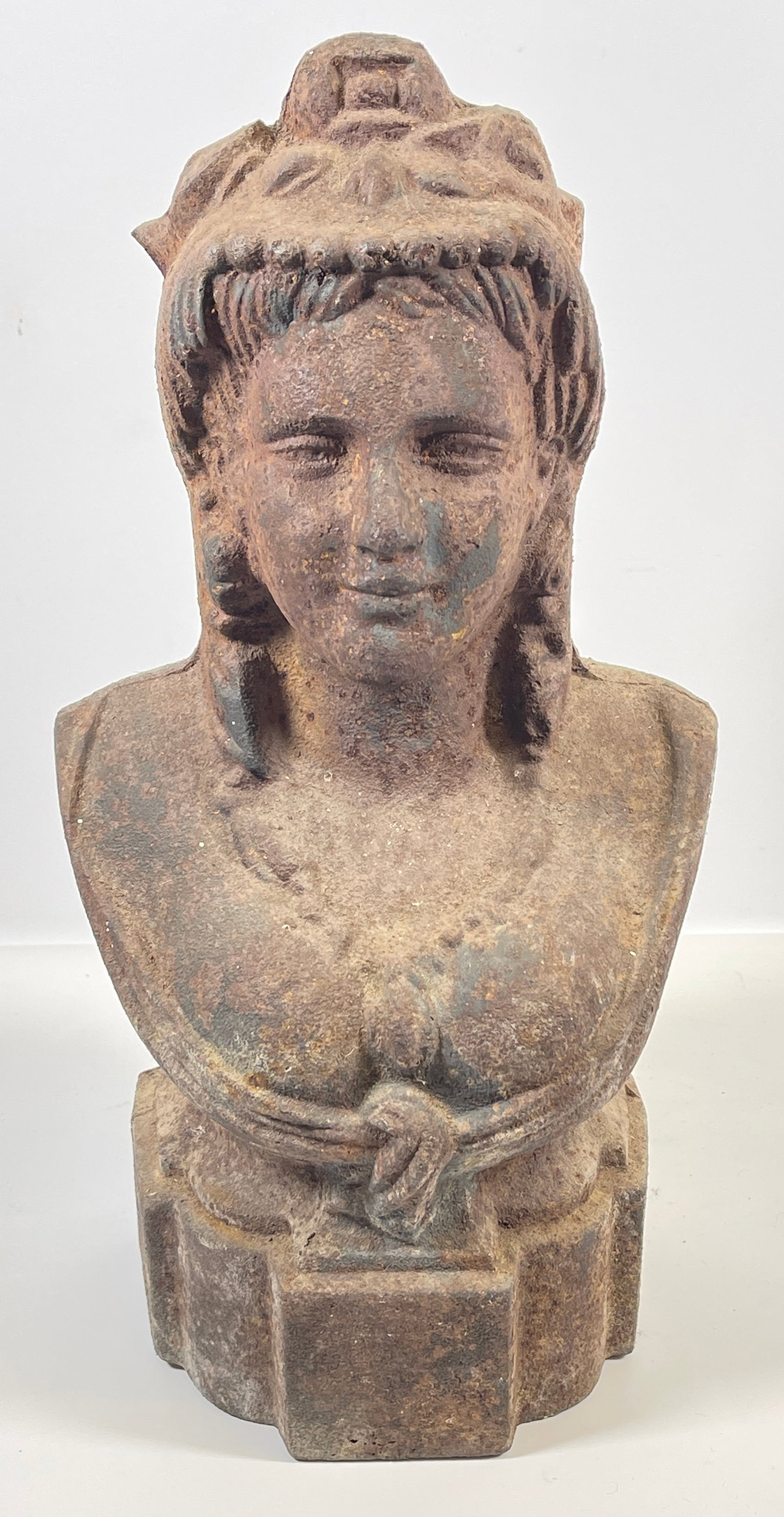 Victorian Cast Iron Bust of Lady: Cast iron bust of a woman, measures 16 inches high, 8.5 inches wide, 7 inches deep. Overall fair condition, please see photos.