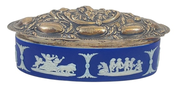 c1905 Chester England Sterling Silver Wedgwood Covered Dish