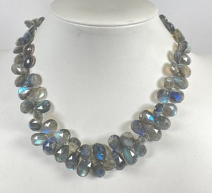 Vintage 14k Yellow Gold & Labradorite Necklace