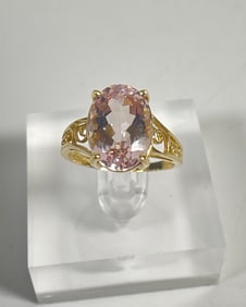 Vintage 14k Yellow Gold & Pink Topaz Ring size 8
