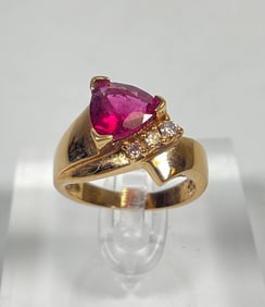 Vintage 14k Yellow Gold Diamond & Rubellite Tourmaline Ring size 6