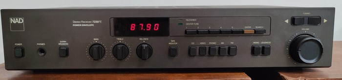 Vintage NAD 7220PE Power Envelope Amplifier Receiver