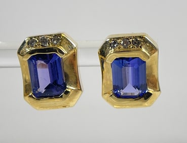 Pair 14k Yellow Gold Amethyst & Diamond Earrings