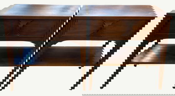 Pair of Kent Coffey Perspecta Nightstands: A pair of American midcentury modern Kent Coffey Perspecta one-drawer nightstands. Each: 24 inches tall x 23 inches wide x 15 inches deep. Overall good condition.
