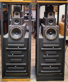 Vandersteen Model 4 Floorstanding 4 Way Speakers