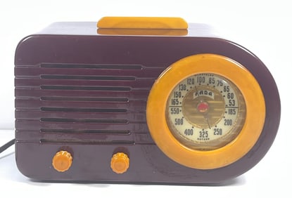 FADA Bullet Bakelite Radio Model 1000