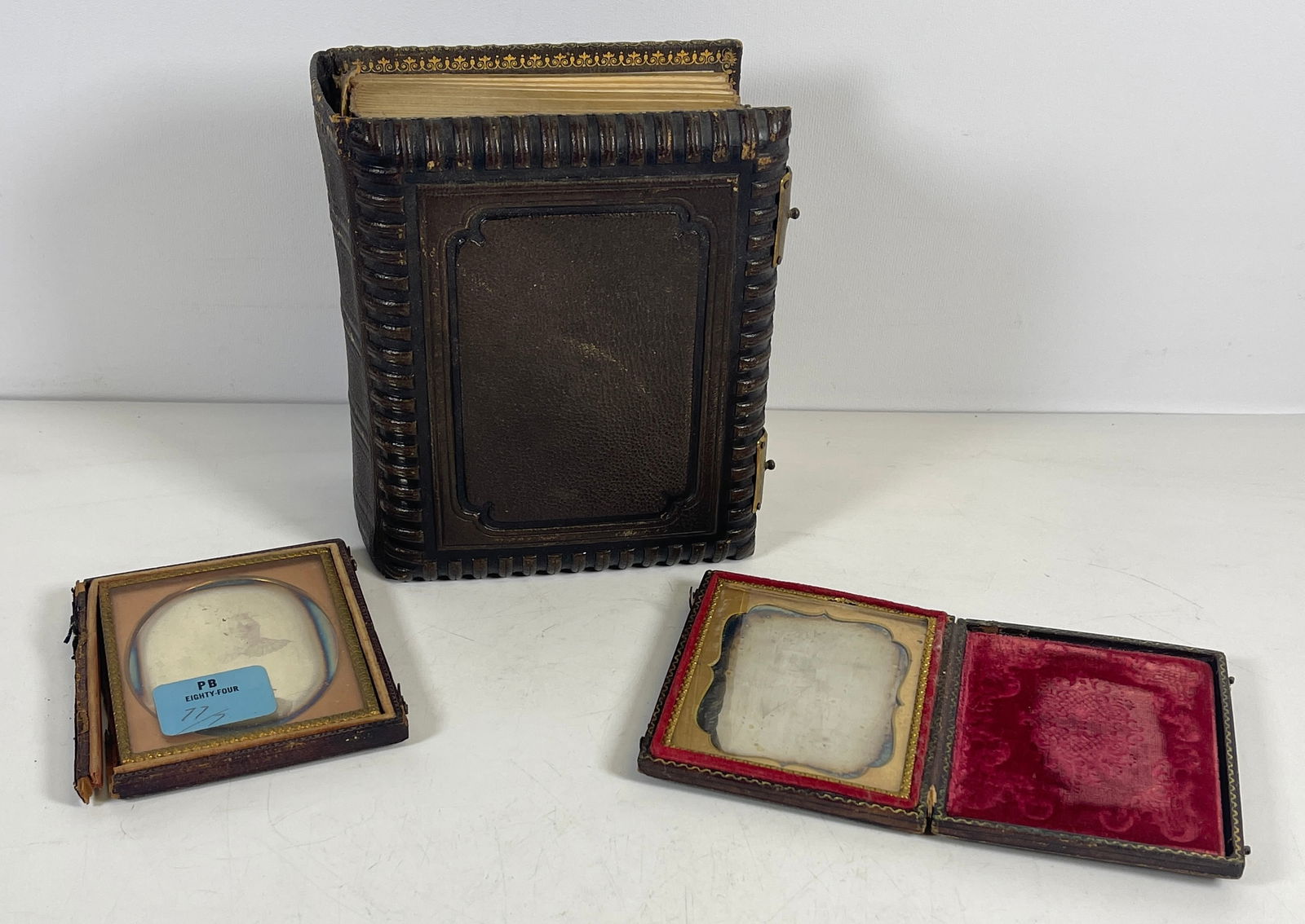 Civil War Era Photo Album w/ Photos & 2 Daguerreotypes (1 of 6)