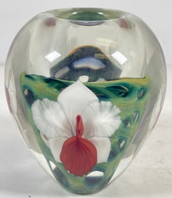 Lotton Studios Daffodil Art Glass Paperweight Vase