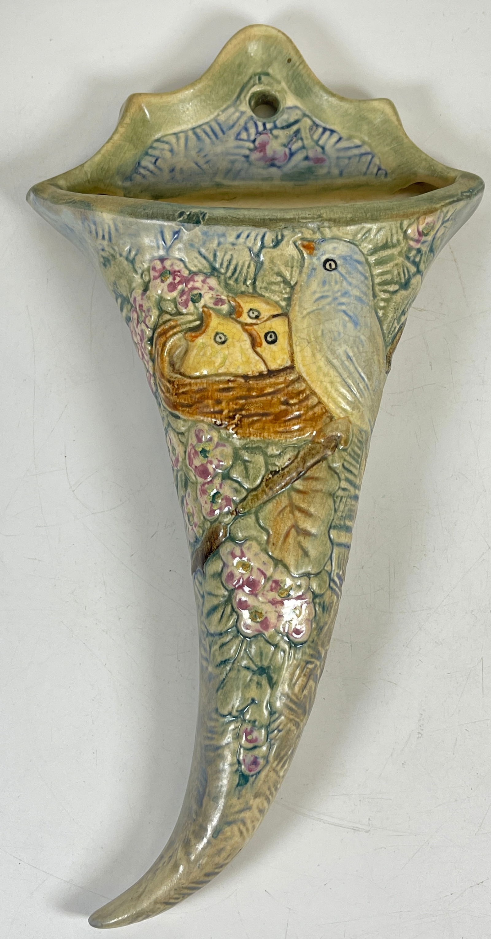 Arts & Crafts Weller Pottery Glendale Birds Wall Pocket (1 of 4)