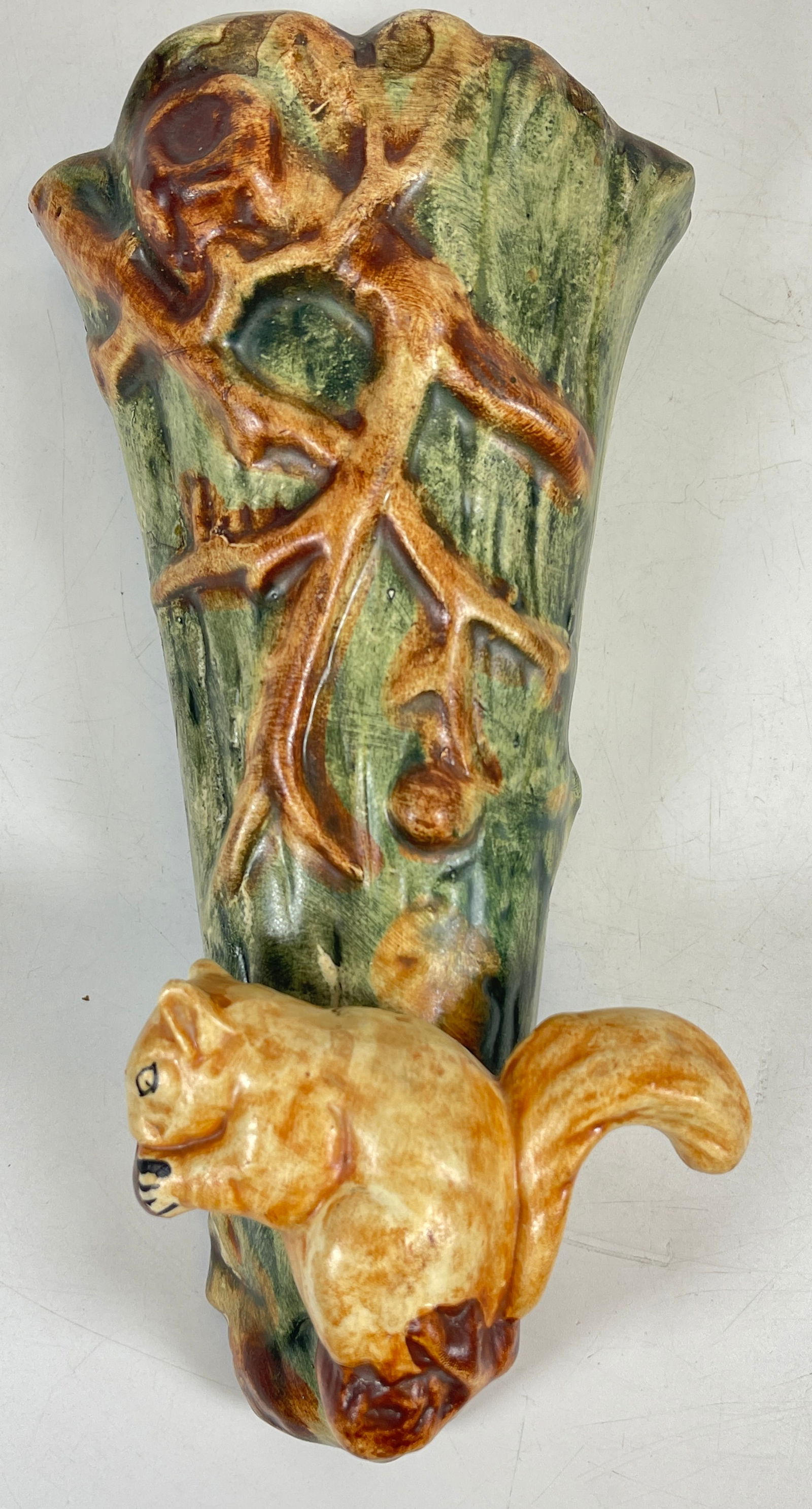 Arts & Crafts Weller Woodcraft Squirrel Wall Pocket (1 of 5)