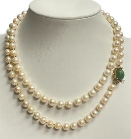 Vintage 14k Yellow Gold Pearl Necklace with Jade