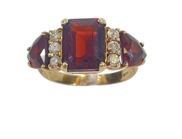 Estate 14k Yellow Gold Diamond & Garnet Ring size 5.5