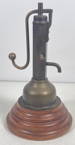 c1900 Countertop Brass Cigar Cutter