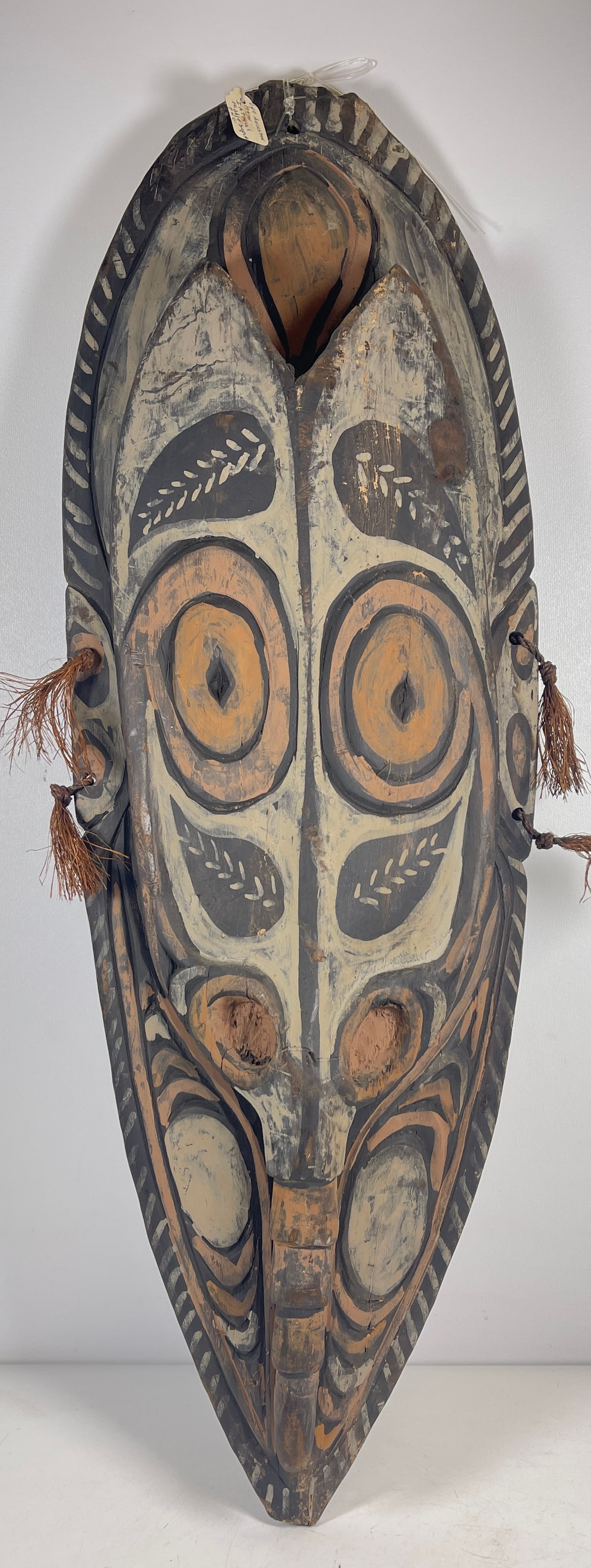 Iatmul Wood Carved Savi Ancestor Mask Middle Sepik (1 of 4)