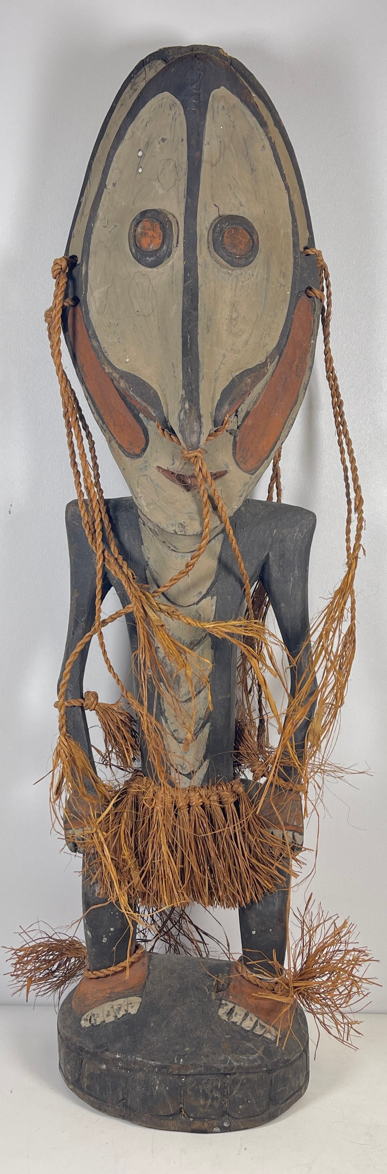 Vintage Papau New Guinea Female Water Spirit Statue (1 of 6)