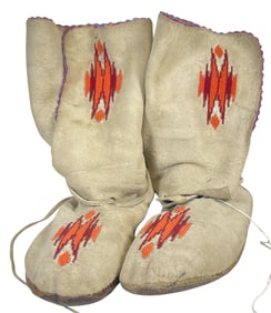 c1900 Crow Beaded High Top Moccasins