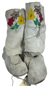 c1940 Native American Indian High Top Beaded Moccasins