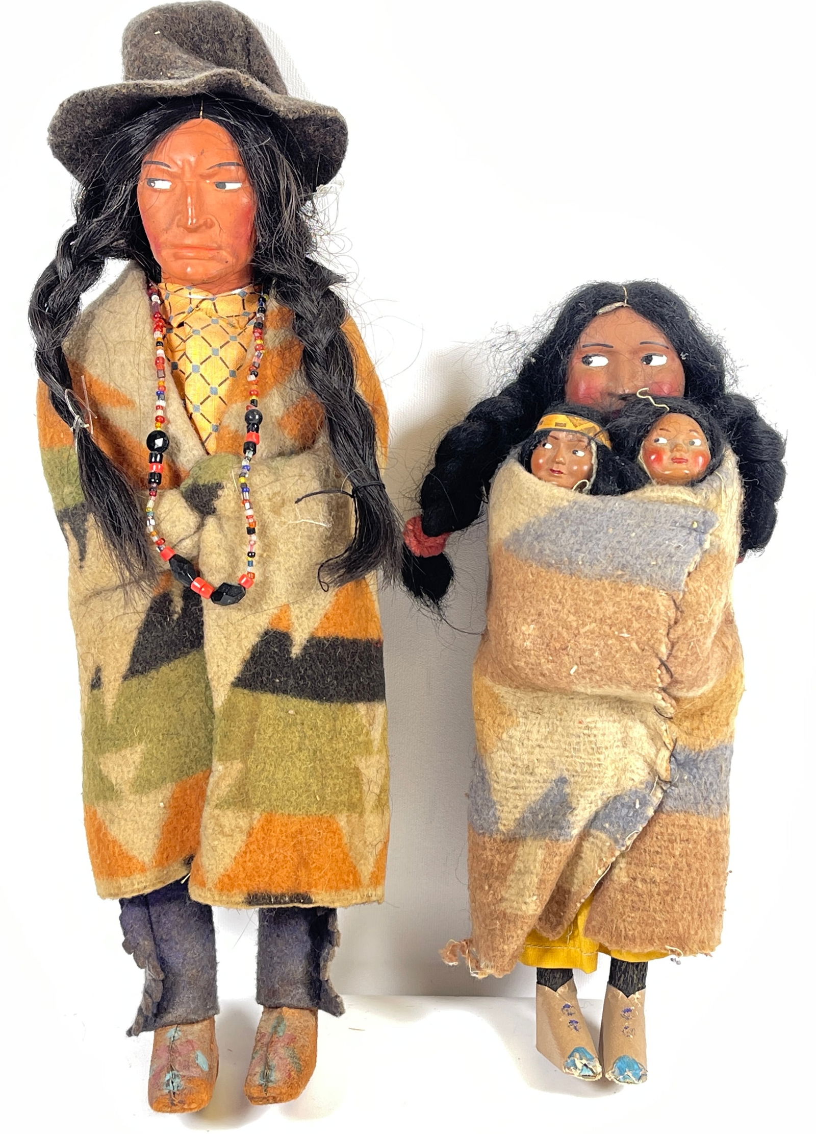 Vintage 1920s Native American Skookum Doll Man & Woman (1 of 3)