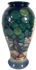 Moorcroft Sally Tuffin Mamoura Art Pottery Vase