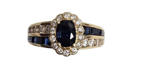 14k Yellow Gold Diamond & Sapphire Ring size 9
